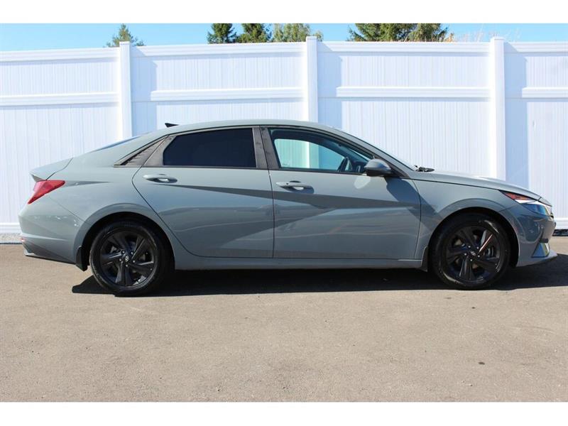 hyundai Elantra 2023 - 3