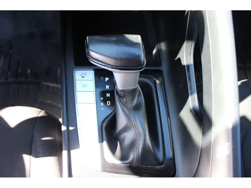 hyundai Elantra 2023 - 26