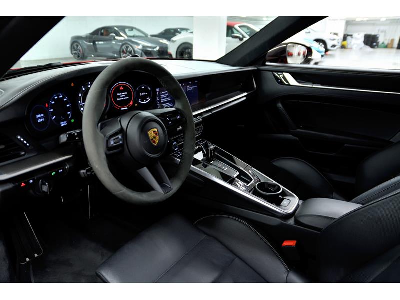 porsche 911 2021 - 12