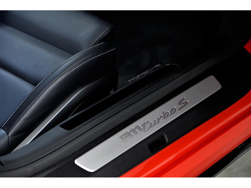 porsche 911 2021 - 32