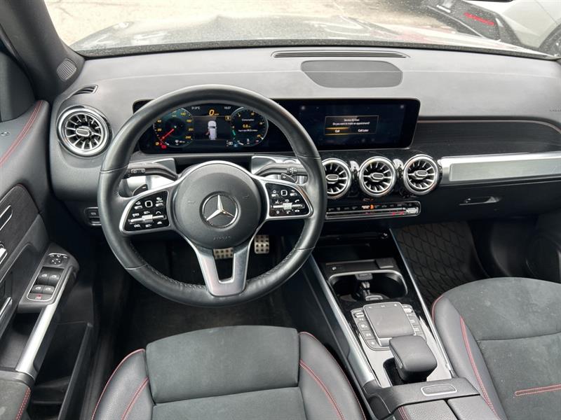 mercedes-benz GLB250 2022 - 13