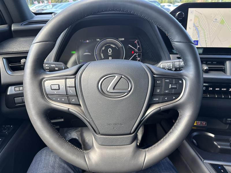 lexus UX 2024 - 2