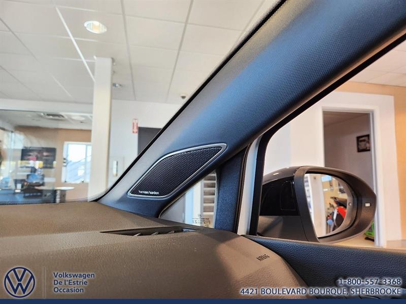 volkswagen Golf R 2025 - 21