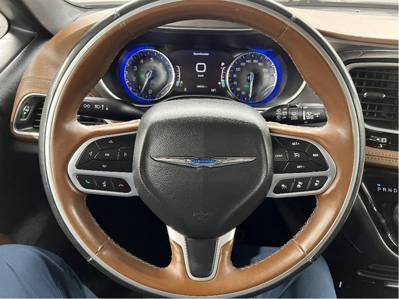 chrysler Pacifica 2020 - 12