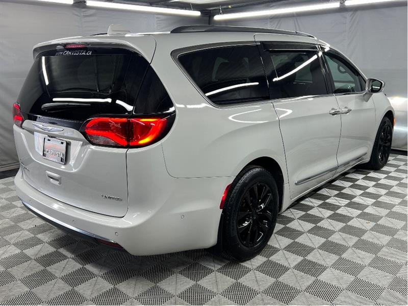 chrysler Pacifica 2020 - 30