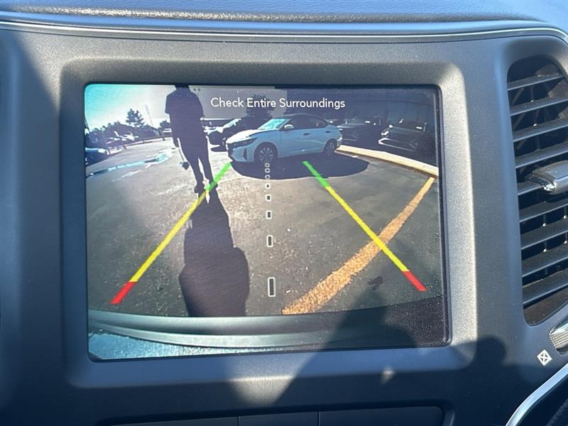 jeep Cherokee 2022 - 17