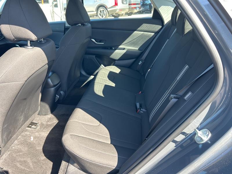 hyundai Elantra 2025 - 18