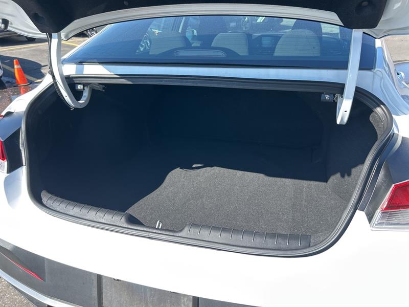 hyundai Elantra 2025 - 19