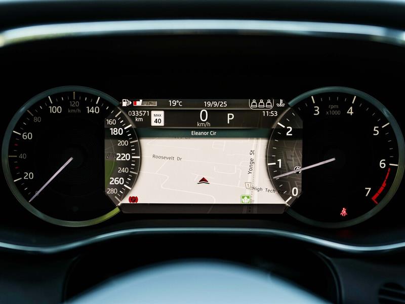 jaguar F-PACE 2023 - 16