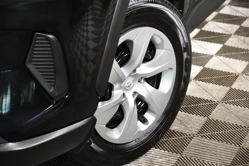 toyota RAV4 2021 - 9