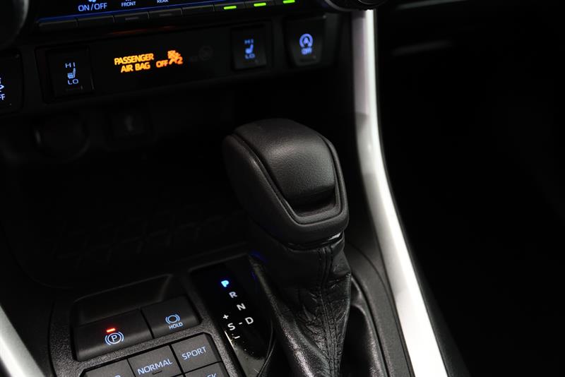 toyota RAV4 2021 - 23