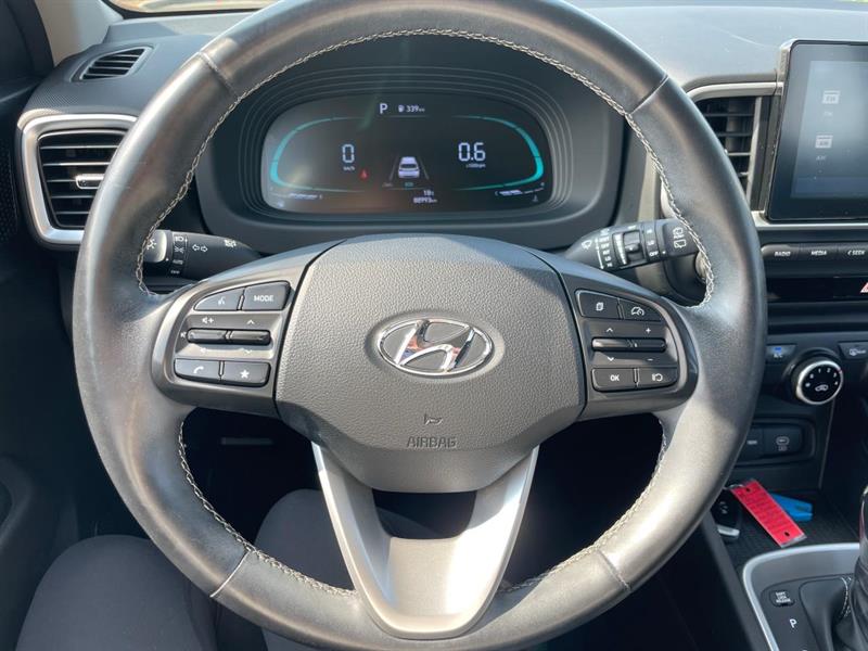 hyundai Venue 2023 - 18