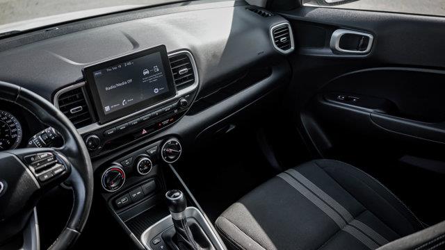 hyundai Venue 2022 - 14