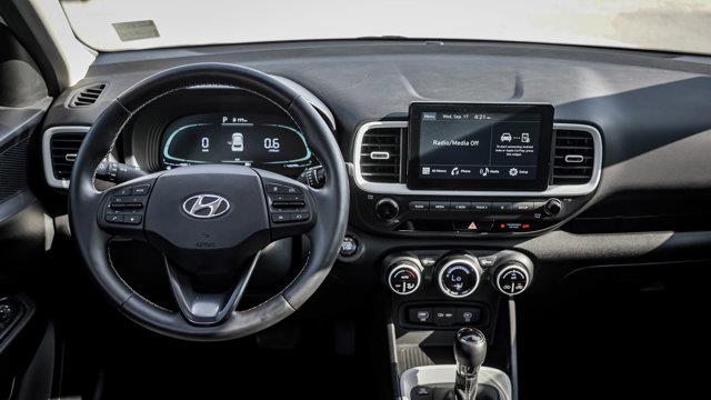 hyundai Venue 2023 - 13