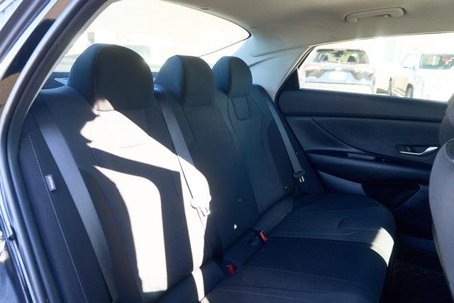 hyundai Elantra 2024 - 21