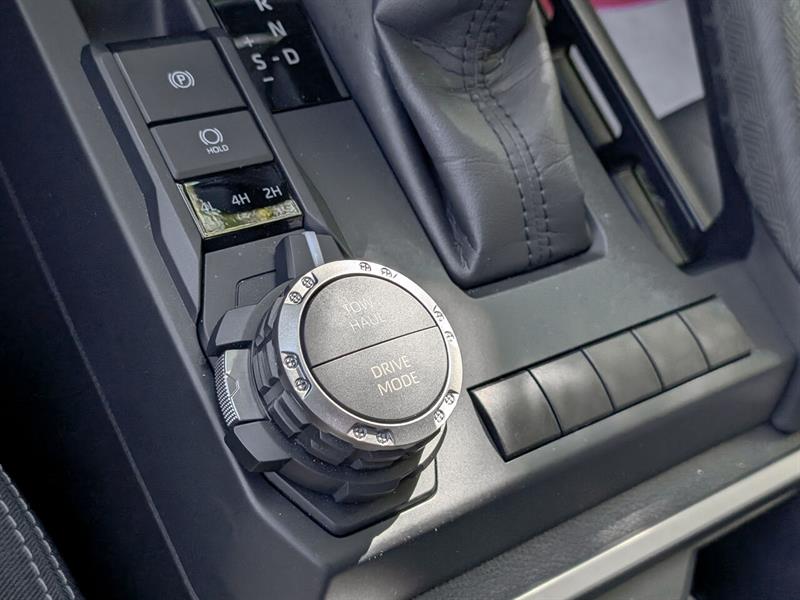 toyota Tacoma 2025 - 14