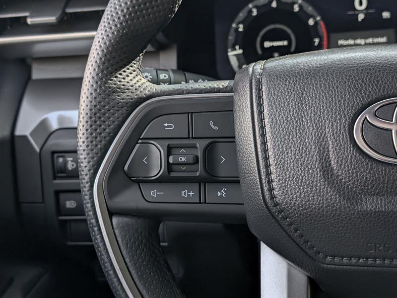 toyota Tacoma 2025 - 16