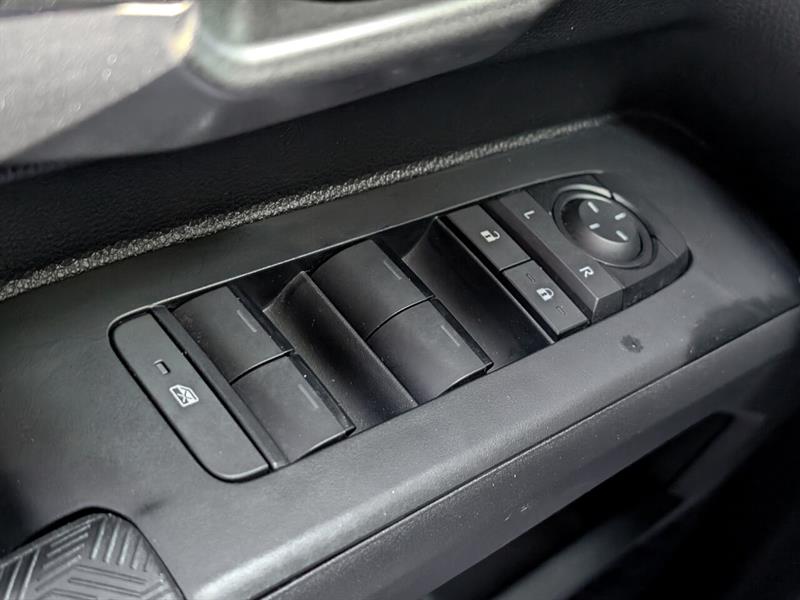 toyota Tacoma 2025 - 17