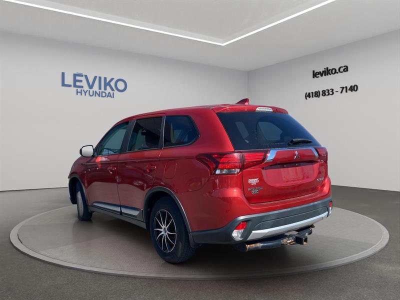 mitsubishi Outlander 2018 - 3