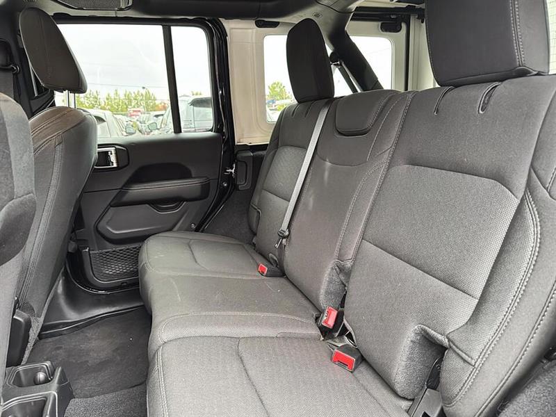 jeep Wrangler 2023 - 9