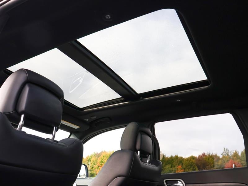 jeep Grand Cherokee 2022 - 25