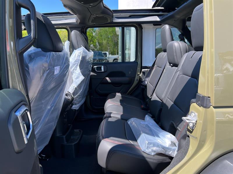 jeep Wrangler 2025 - 17