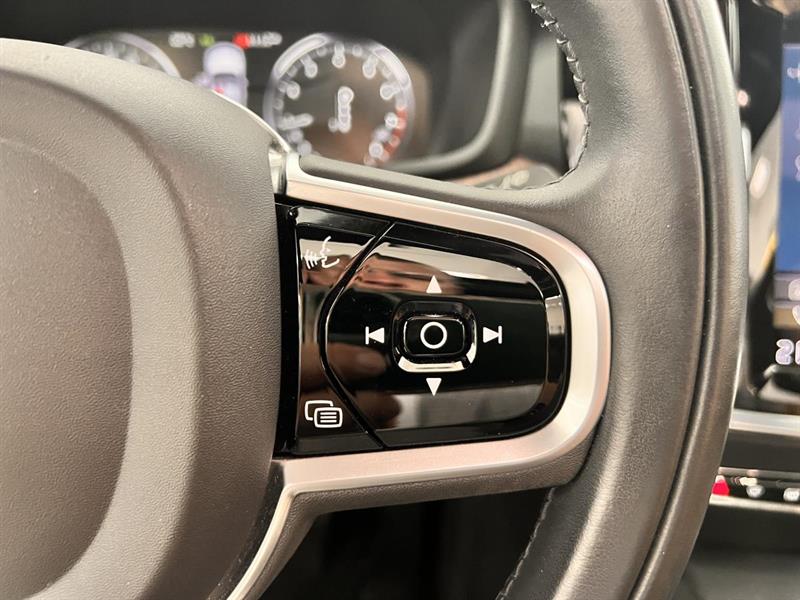volvo V60 2021 - 25