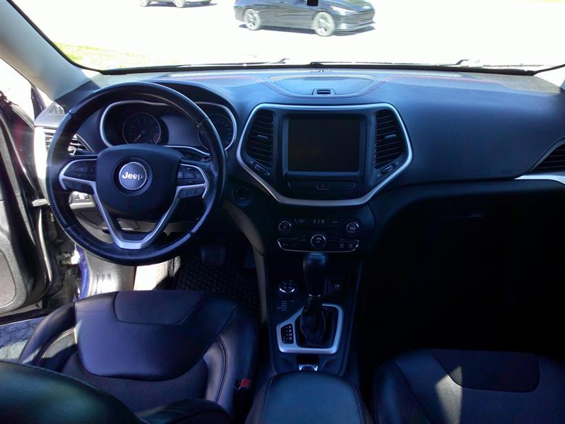 jeep Cherokee 2015 - 11