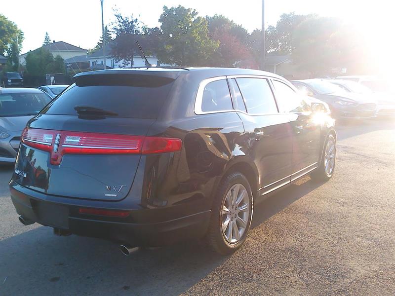 lincoln MKT 2013 - 5