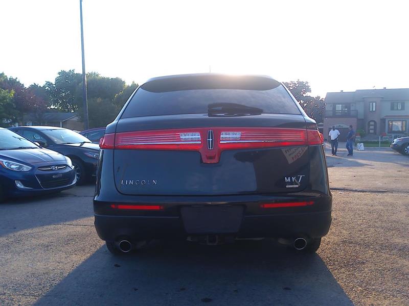 lincoln MKT 2013 - 6