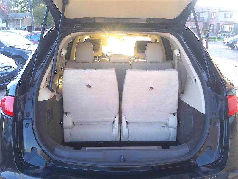 lincoln MKT 2013 - 16