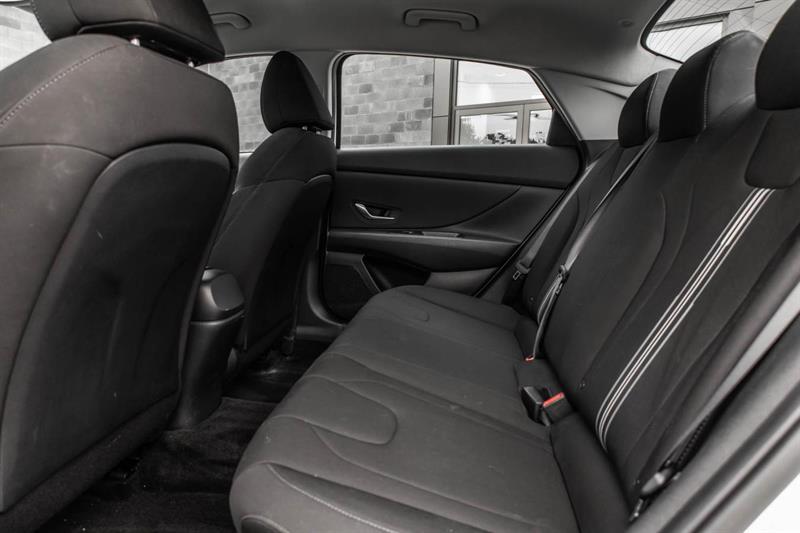 hyundai Elantra 2023 - 25