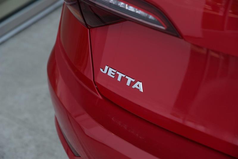 volkswagen Jetta 2019 - 8