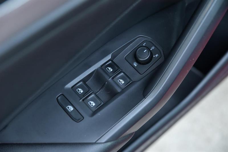 volkswagen Jetta 2019 - 9