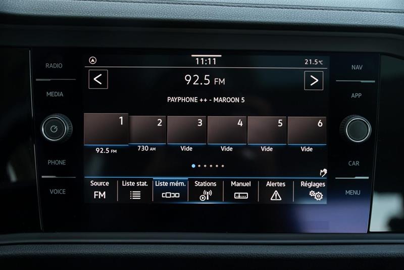 volkswagen Jetta 2021 - 16