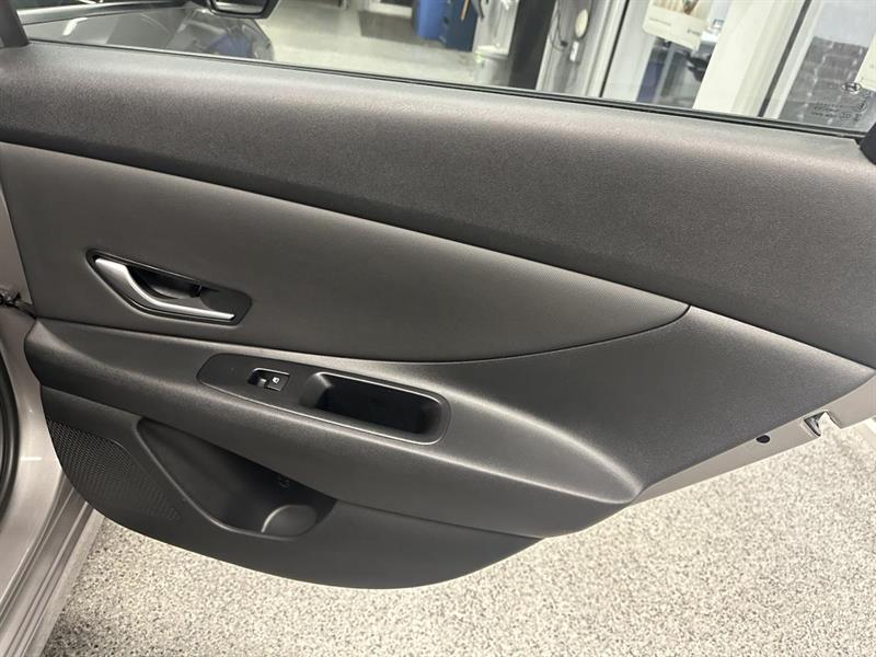 hyundai Elantra 2023 - 16