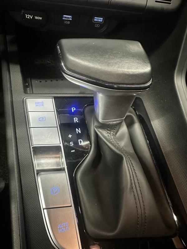 hyundai Elantra 2023 - 26