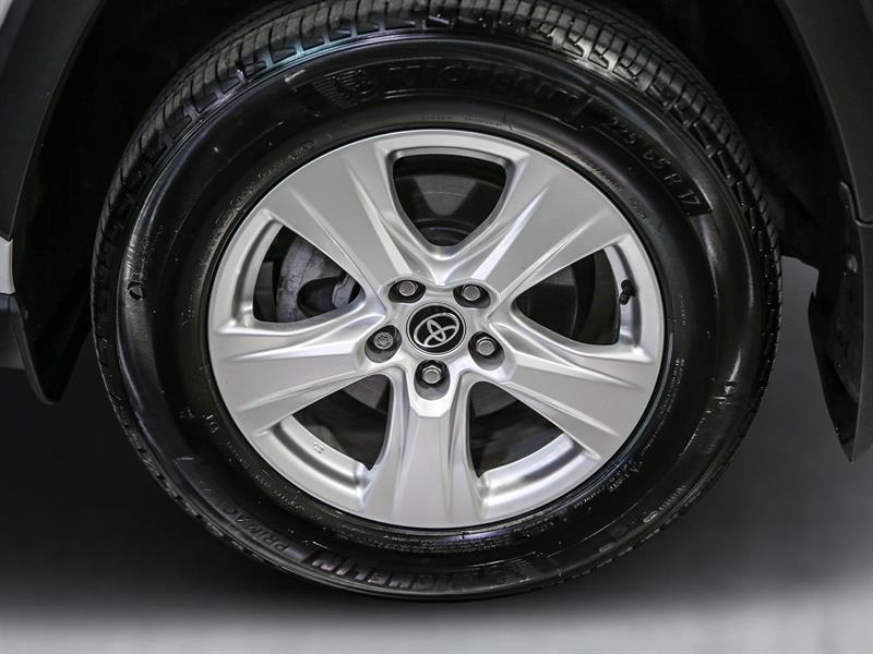 toyota RAV4 2021 - 11
