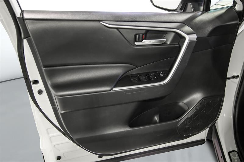 toyota RAV4 2021 - 13