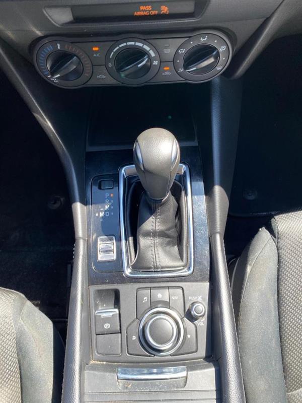 mazda Mazda3 2017 - 14