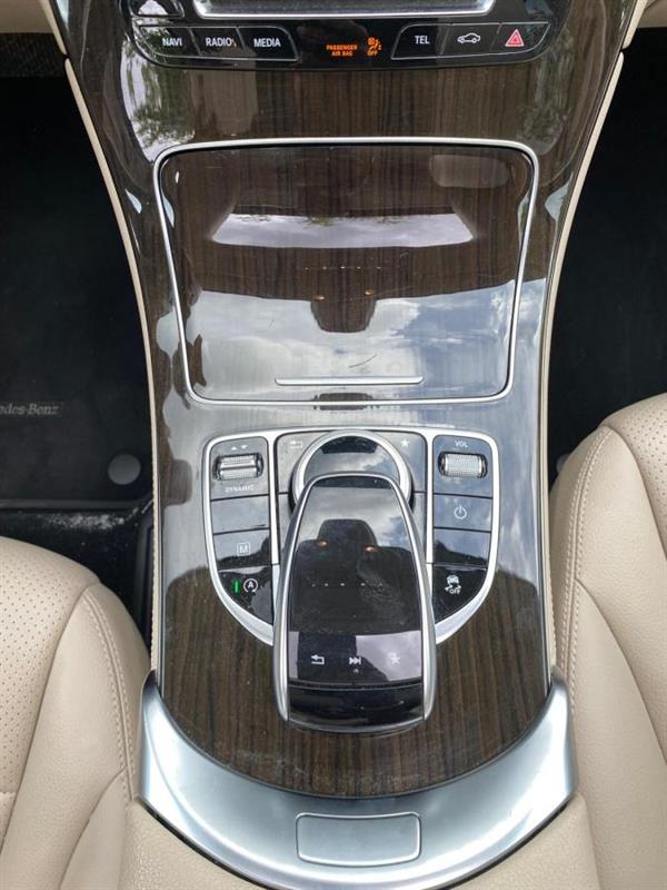 mercedes-benz GLC 2019 - 15