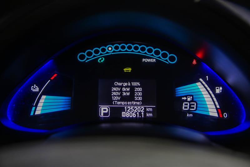 nissan LEAF 2015 - 22