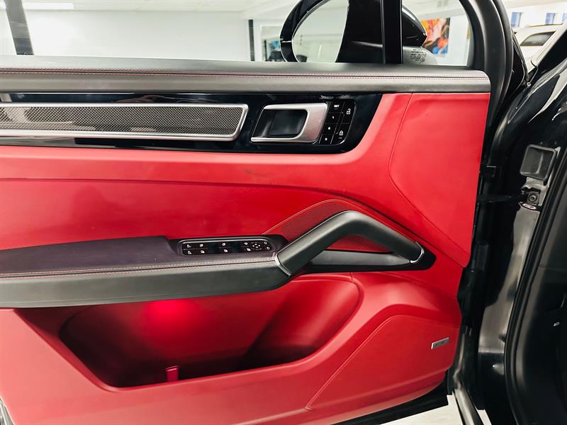 porsche Cayenne 2019 - 13