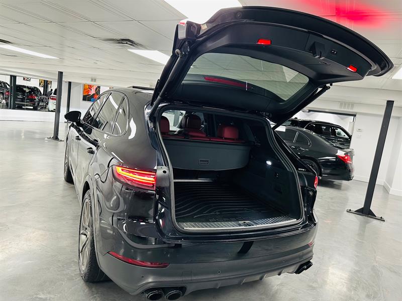 porsche Cayenne 2019 - 23