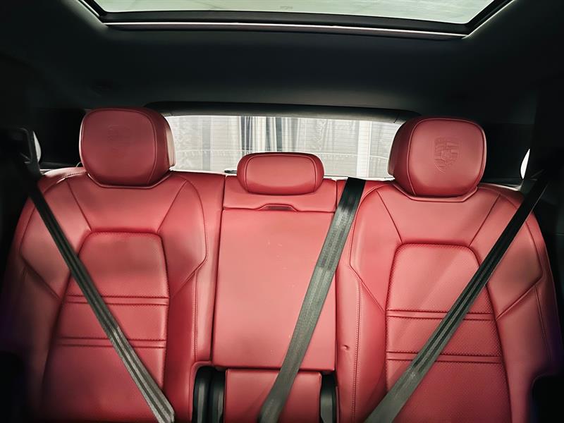 porsche Cayenne 2019 - 25