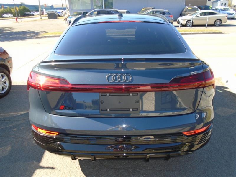 audi Q8 e-tron Sportback 2024 - 5