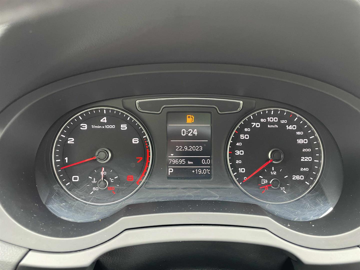 audi Q3 2016 - 15