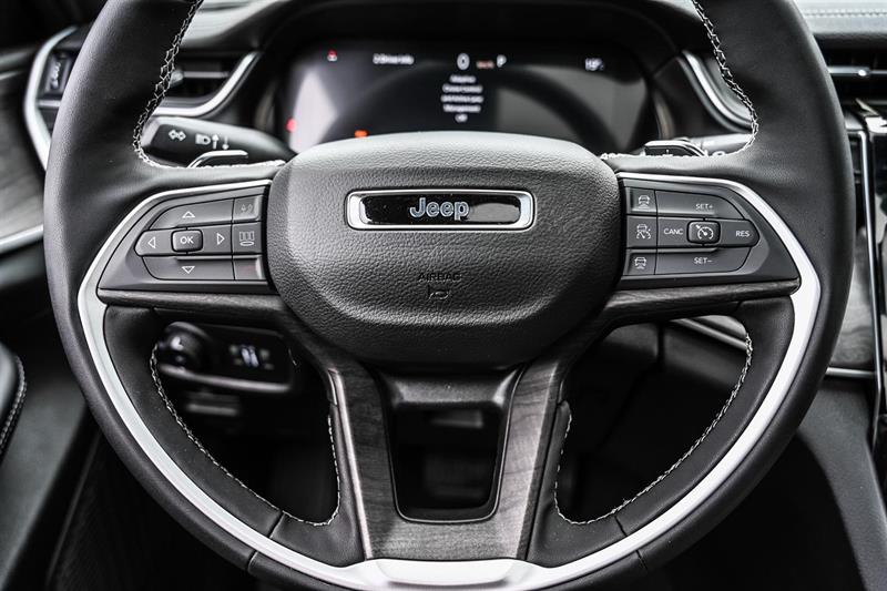 jeep Grand Cherokee 2025 - 13