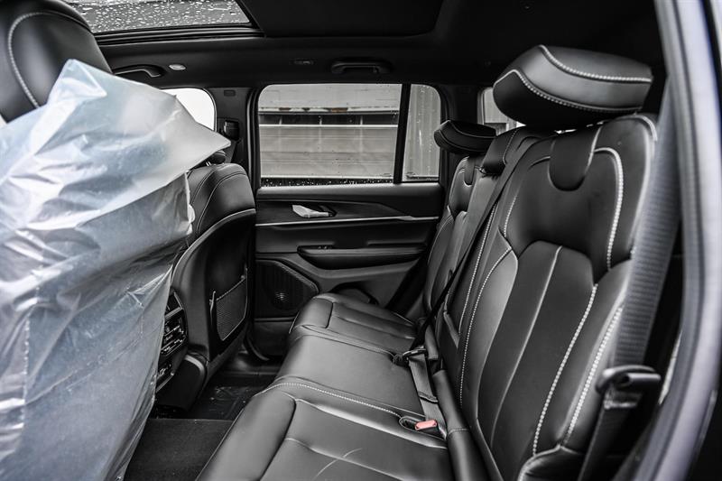 jeep Grand Cherokee 2025 - 18