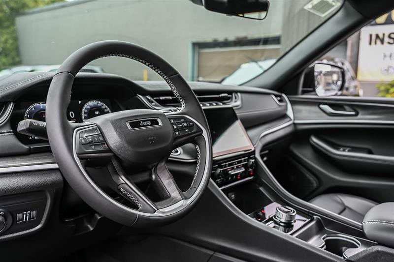 jeep Grand Cherokee 2025 - 10